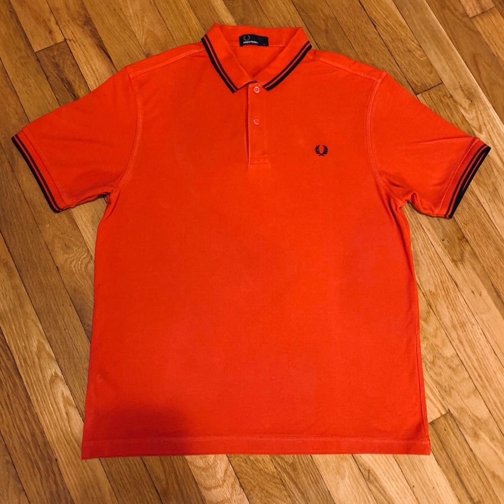 BLACK AND RED FRED PERRY POLO SIZE LARGE!